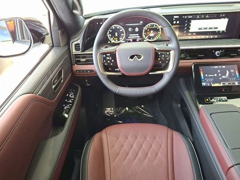 Used 2026 INFINITI QX80 Autograph image 8