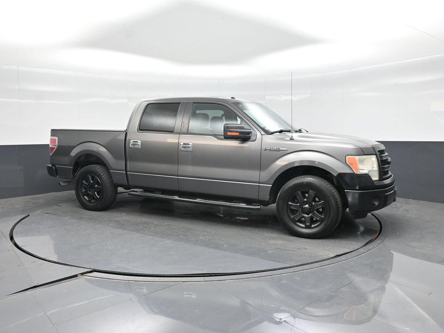 Used 2013 Ford F150 XLT w/ XLT Chrome Pkg RWD image 11