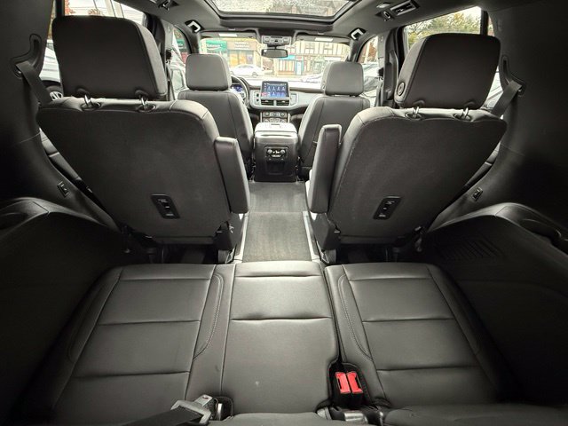 Used 2023 Chevrolet Tahoe LT w/ Luxury Package AWD/4WD image 15