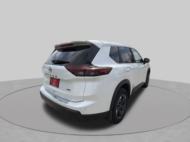 Used 2025 Nissan Rogue SV AWD/4WD image 3