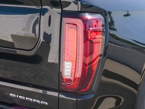 Used 2023 GMC Sierra 1500 Denali w/ Denali Reserve Package image 10