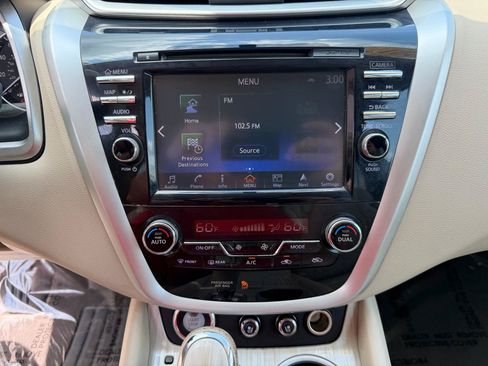Used 2017 Nissan Murano Platinum w/ Platinum Technology Package AWD/4WD image 24