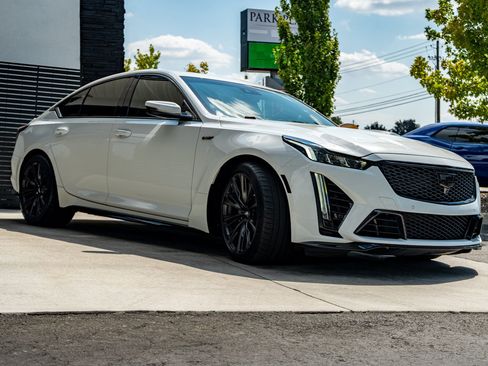 Used 2023 Cadillac CT5 V Blackwing w/ Driver Assist Package RWD image 5