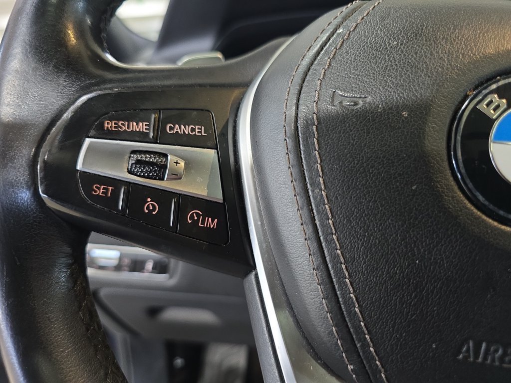 Used 2021 BMW X5 sDrive40i w/ Premium Package RWD image 20