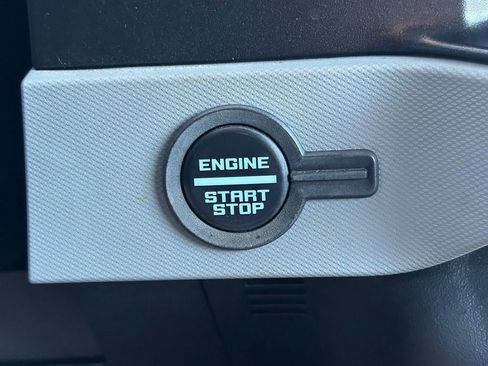 Used 2021 Ford Bronco Badlands image 27