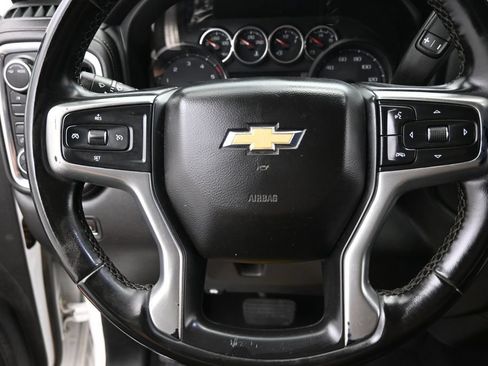 Used 2023 Chevrolet Silverado 2500 LT AWD/4WD image 13