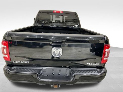 Used 2023 RAM 3500 Laramie AWD/4WD image 4