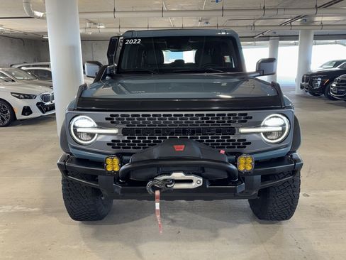 Used 2022 Ford Bronco Everglades image 3