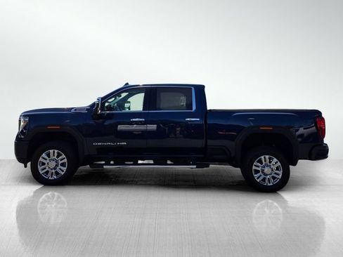 Used 2023 GMC Sierra 3500 Denali w/ Denali Ultimate Package AWD/4WD image 7