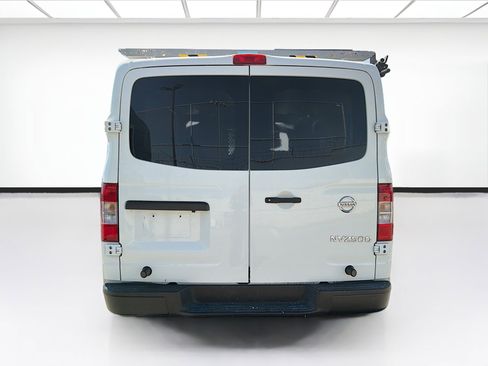 Used 2018 Nissan NV 1500 S w/ Rear Door Glass Package RWD image 5
