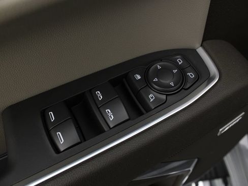 New 2026 GMC Sierra 1500 SLT AWD/4WD image 16
