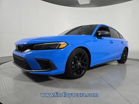 Used 2024 Honda Civic Sport image 2