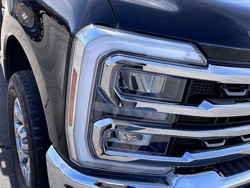 Used 2024 Ford F350 King Ranch w/ Chrome Package image 32