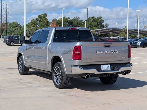 Used 2025 RAM 1500 Limited w/ Off Road Group AWD/4WD image 4