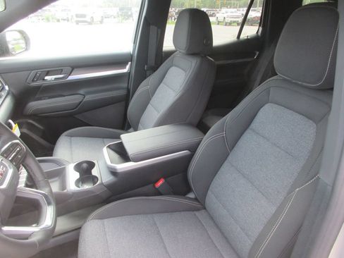 New 2027 GMC Terrain Elevation w/ Black Edition FWD image 11