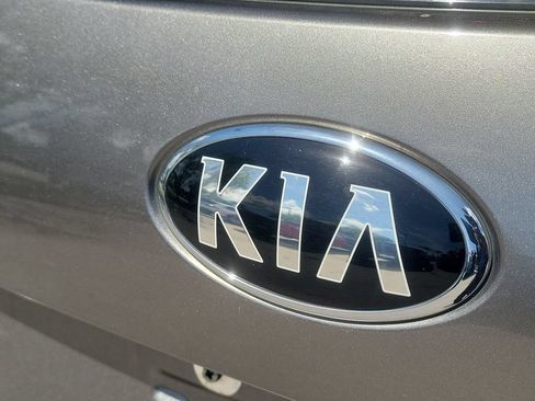 New 2026 Kia Sorento EX FWD image 9