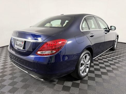 Used 2018 Mercedes-Benz C 300 4MATIC Sedan image 8