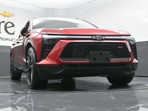Certified 2024 Chevrolet Blazer EV RS AWD/4WD image 3