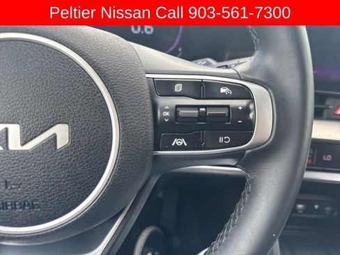 Used 2025 Kia Sportage EX w/ Premium Package AWD/4WD image 15