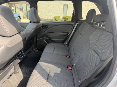 Used 2025 Subaru Forester Premium AWD/4WD image 20