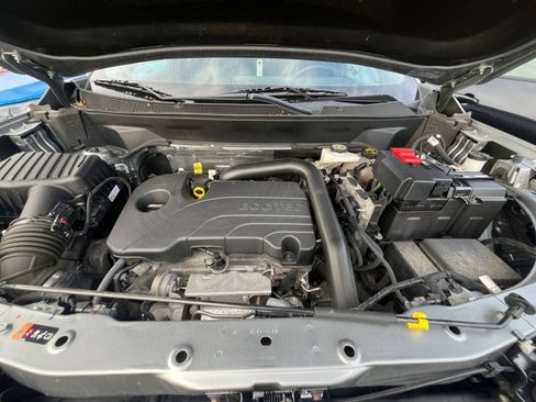 Used 2025 Chevrolet Equinox LT FWD image 34