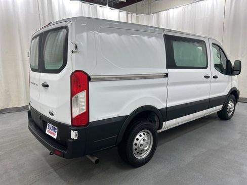 Used 2023 Ford Transit 250 Low Roof AWD w/ Exterior Upgrade Package image 5