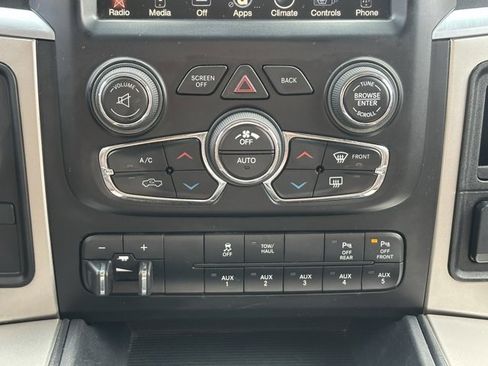 Used 2016 RAM 2500 Big Horn image 23