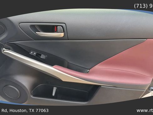 Used 2019 Lexus IS 300 w/ Navigation Package image 38