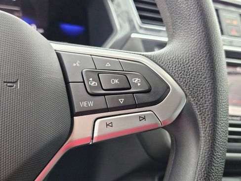 Used 2023 Volkswagen Tiguan S image 22