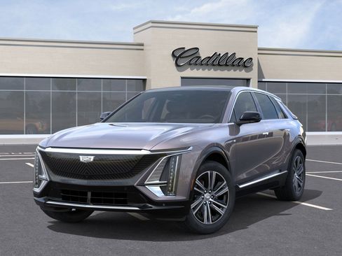 New 2025 Cadillac Lyriq Luxury image 6