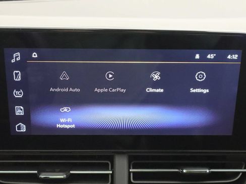 Used 2025 Chevrolet Trax LT FWD image 30