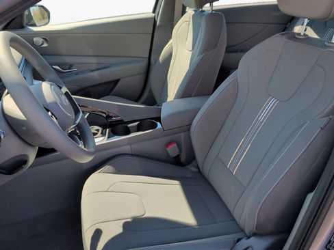 New 2026 Hyundai Elantra Blue image 9