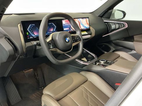 Certified 2025 BMW X3 xDrive30i w/ Premium Package AWD/4WD image 21