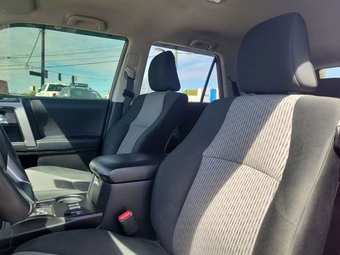 Used 2021 Toyota 4Runner SR5 AWD/4WD image 12