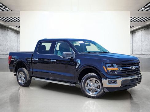 Used 2025 Ford F150 XLT w/ Equipment Group 301A Standard AWD/4WD image 2