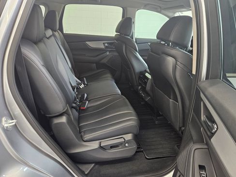 Used 2023 Acura MDX SH-AWD image 37
