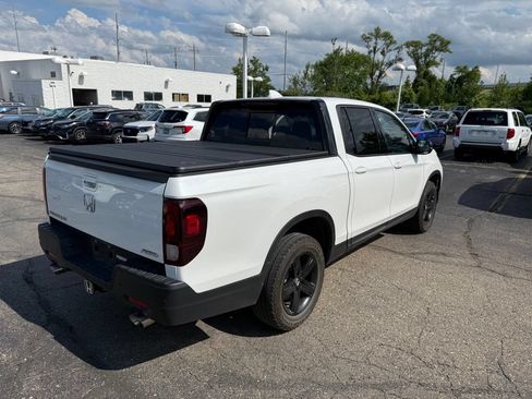 Used 2023 Honda Ridgeline Black Edition image 3