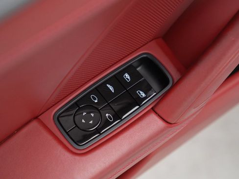 Used 2020 Porsche 911 Carrera S RWD image 16