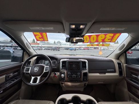 Used 2015 RAM 1500 Laramie image 14