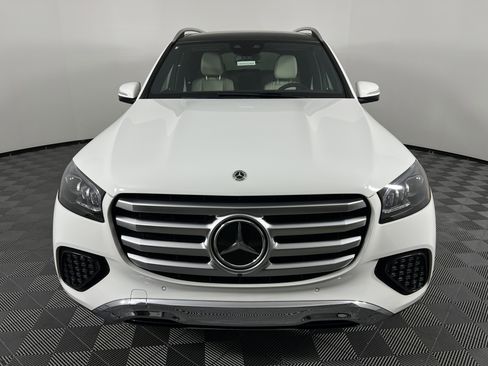 New 2025 Mercedes-Benz GLS 450 4MATIC image 5