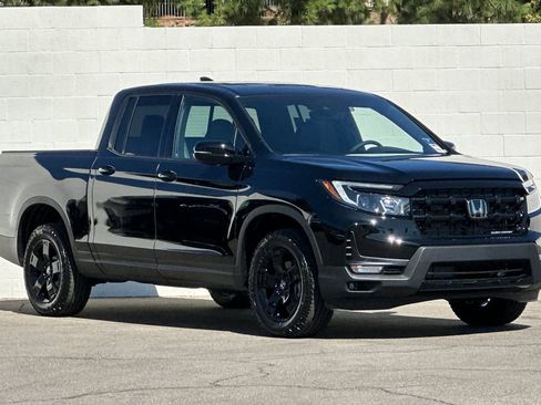 New 2026 Honda Ridgeline Black Edition image 2