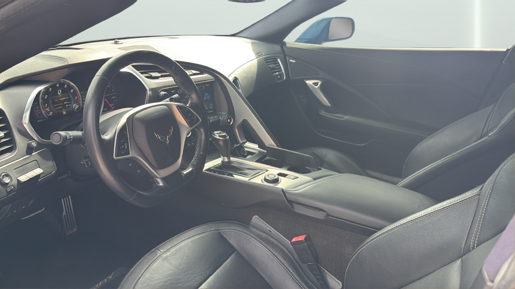 Used 2016 Chevrolet Corvette Stingray Coupe w/ 2LT Preferred Equipment Group RWD image 20