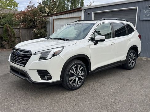 Used 2022 Subaru Forester Limited w/ Popular Package #3 AWD/4WD image 39