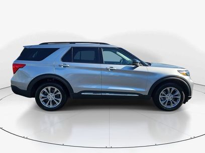 Certified 2023 Ford Explorer XLT w/ Equipment Group 202A