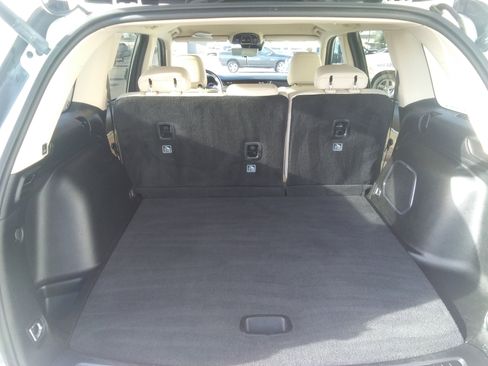 Used 2022 Jeep Grand Cherokee Limited w/ Luxury Tech Group II image 8