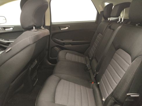 Used 2018 Ford Edge SE AWD/4WD image 18
