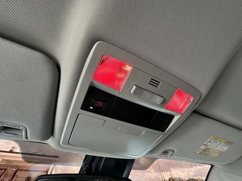 Used 2022 Toyota Tacoma SR5 image 16