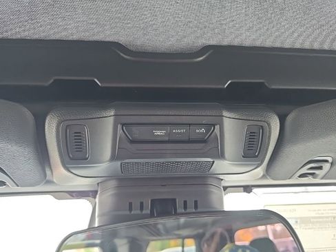 New 2026 Jeep Gladiator Sport image 33