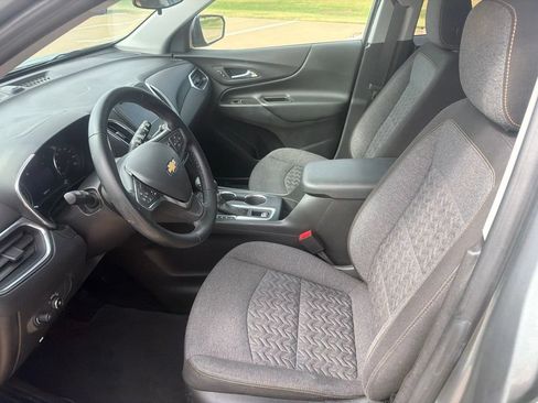 Used 2023 Chevrolet Equinox LT FWD image 18