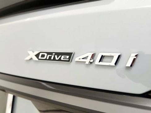 Used 2025 BMW X7 xDrive40i w/ Executive Package AWD/4WD image 32